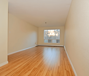 Halifax apartment for rent - 48-66 Harlington Livingroom