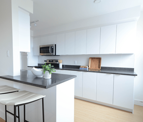 Dartmouth apartment for rent - Waterview Place Kitchen Island