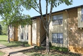 Longview apartment for rent - exterior building view
