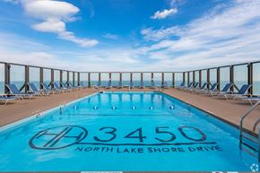 Chicago apartment for rent - Rooftop Pool