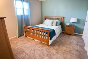 Cincinnati apartment for rent - bedroom at Timber Ridge Apartments, Cincinnati