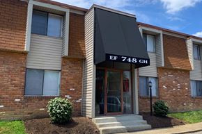 Cincinnati apartment for rent - Grand Entrance at East Pointe Apartments, Cincinnati, 45245