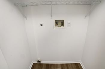 Washer dryer connection