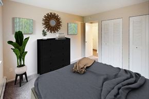 Covington apartment for rent - Bedroom at Crown Pointe Apartments, Covington