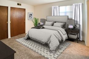 Cincinnati apartment for rent - Master Bedroom at Four Worlds Apartments, Cincinnati, Ohio