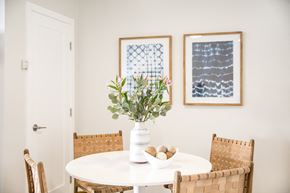 Torrance apartment for rent - Park View on Yukon dining room table