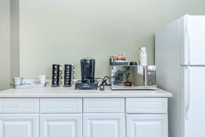 Salem apartment for rent - Orchard Park Apartments Coffee Station