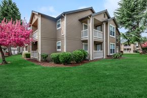 Salem apartment for rent - Orchard Park Apartments Exterior