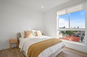 Los Angeles apartment for rent - 4804 Oakwood bedroom