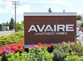 Everett apartment for rent - 1Avaire Apartment Homes signage