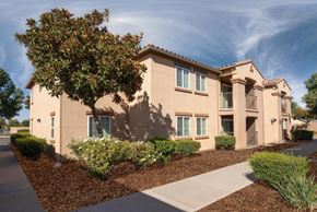 Parlier apartment for rent - Bella Vista exterior