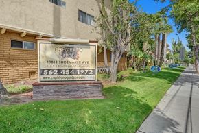 Norwalk apartment for rent - Capistrano Gardens Signage