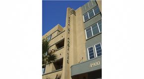 Los Angeles apartment for rent - Casa De Angeles - Signage