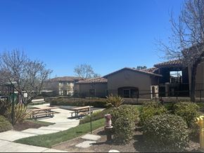 Nipomo apartment for rent - Cider Village courtyard