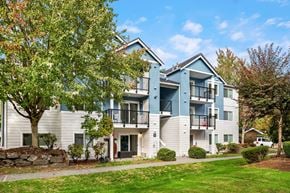 Lacey apartment for rent - College Glen Exterior