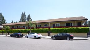 Chatsworth apartment for rent - 20830 Vintage Apartments exterior