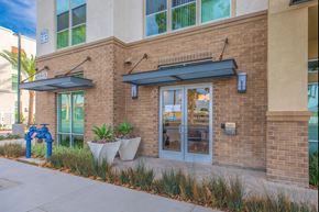 Santa Ana apartment for rent - First Street - Entry