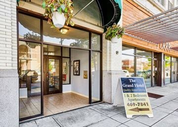 Yakima apartment for rent - The Grand Hotel is a quality senior living apartment complex with 1 and 2 bedroom apartments.
