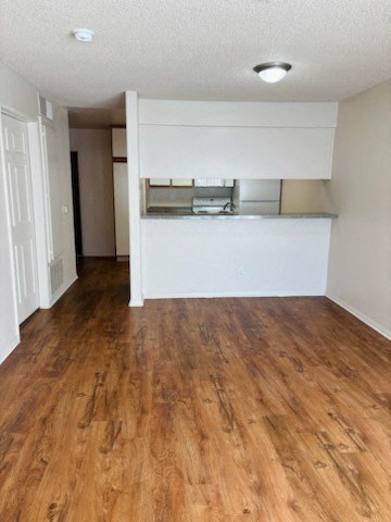 Floor plan for 1 bed, 1 bath, 600 sqft