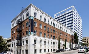 Hollywood apartment for rent - The Julie Lee exterior