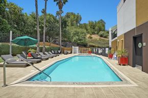 Encino apartment for rent - Legado Encino Sparkling Pool