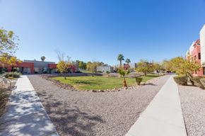 Las Vegas apartment for rent - Los Pecos landscape