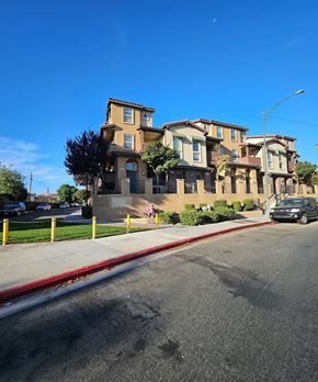San Jose apartment for rent - Monterey Family Apartments exterior