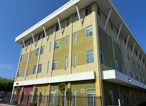 Oakland apartment for rent - Miley Gardens Exterior
