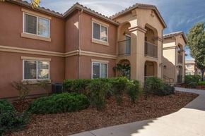 Pixley apartment for rent - Mirage Vista exterior
