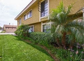 Northridge apartment for rent - University Commons exterior