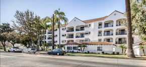 Santa Ana apartment for rent - Park City View building exterior