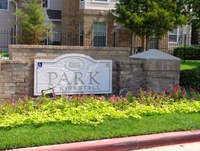 Houston apartment for rent - Park at Kirkstall Apartments Signage