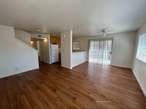 Nipomo apartment for rent - San Luis Bay three bedroom unit living room