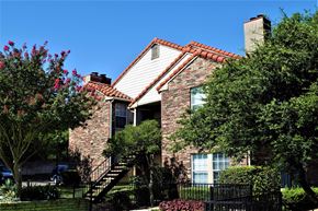 Carrollton apartment for rent - Sevilla Apartments exterior building
