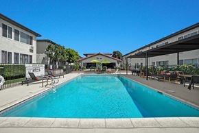 Montebello apartment for rent - Tierra Del Sol Pool