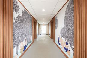 Kapolei apartment for rent - WakeaGardens_InteriorHallway_LessColorMuralsOnBothWalls