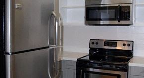Santa Monica apartment for rent - 1423 on 6th kitchen appliances