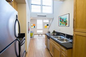 Santa Monica apartment for rent - olympic lofts kitchen