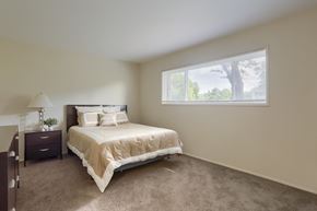 Camp Hill apartment for rent - Camp Hill Apartments Bedroom | Apartments in Camp HIll PA at Long Meadows