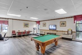 Sunbury apartment for rent - Apartment With A Pool Table | Sunbury Apartments | River Front Apartments