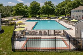 Richmond apartment for rent - The Village at Horsepen Community Pool