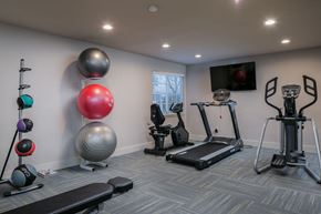 Mountlake Terrace apartment for rent - the gym at the flats at big tex apartments