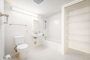 Honolulu apartment for rent - a bathroom with a toilet sink and bathtub