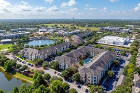 Oviedo apartment for rent - Drone photo of the community