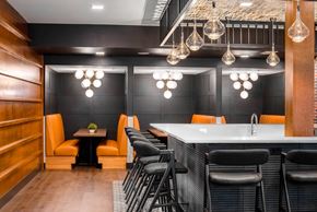Denver apartment for rent - Custom workspaces and meeting areas