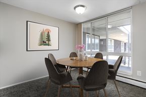 Detroit apartment for rent - Dining Area at Sherwood Heights, Detroit, MI, 48221