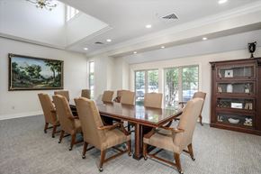 Novi apartment for rent - a conference room with a large table and chairs