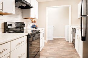 Jackson apartment for rent - Kitchen at Arbor Park Apartments, Jackson, MS, 39209