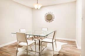 Jackson apartment for rent - Dining Area at Arbor Park Apartments, Jackson, MS, 39209