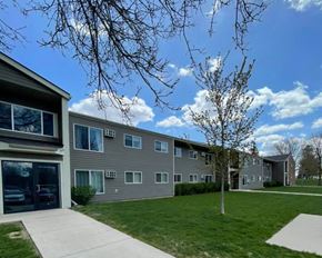 Worthington apartment for rent - our apartments are located in a quiet neighborhood with green grass